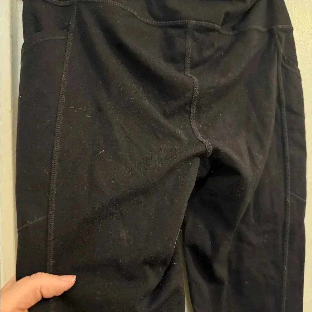 Athleta Girl Black Mesh Cut Out Cropped Leggings Size XL/14